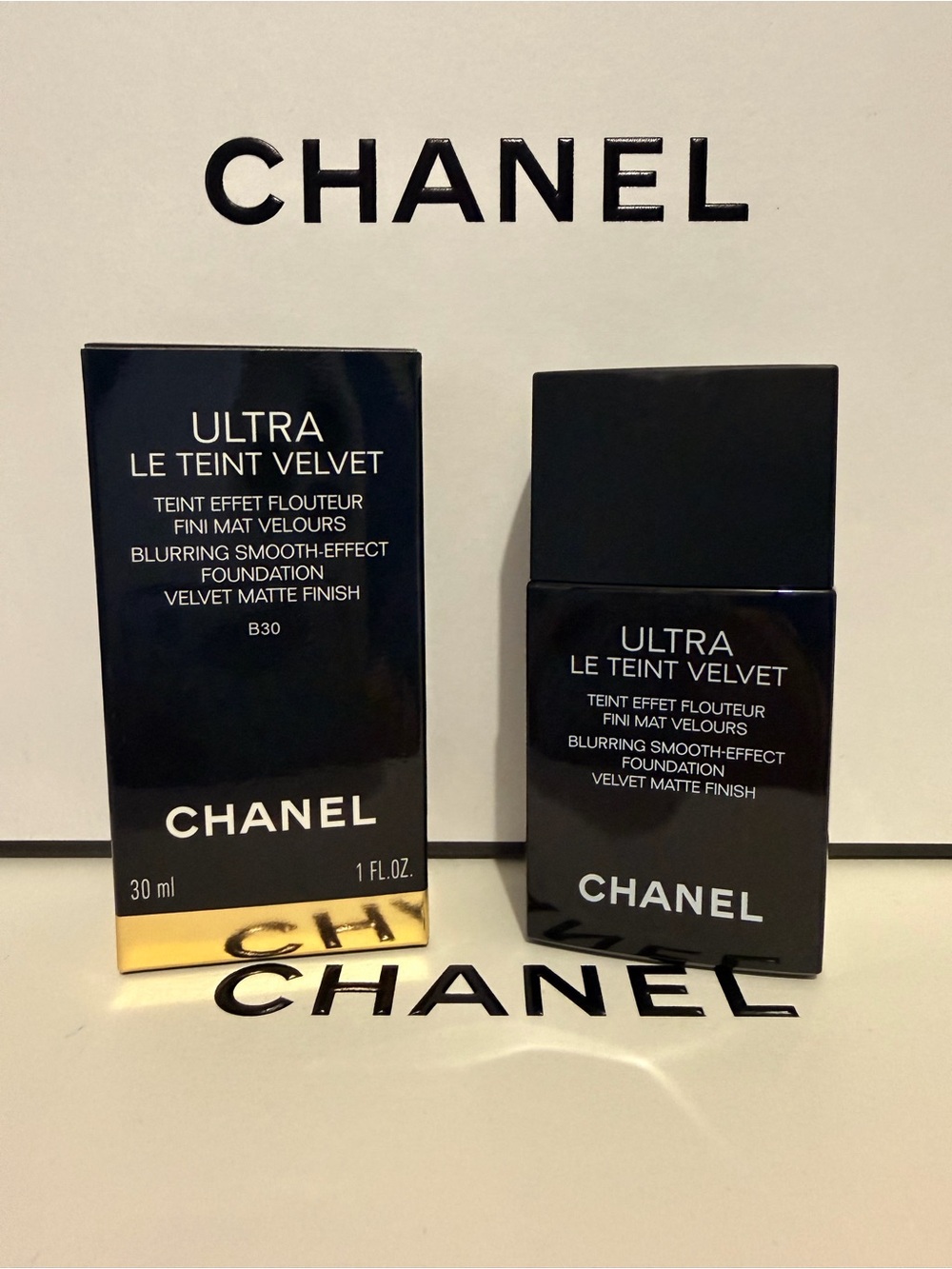 CHANEL Ultra Le Teint Velvet B30 Blurring Matte Foundation 30ml NIB